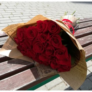 Букет красных роз 
